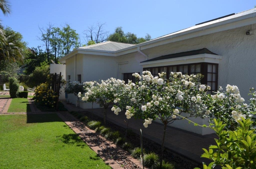 5 Bedroom Property for Sale in Waverley Free State